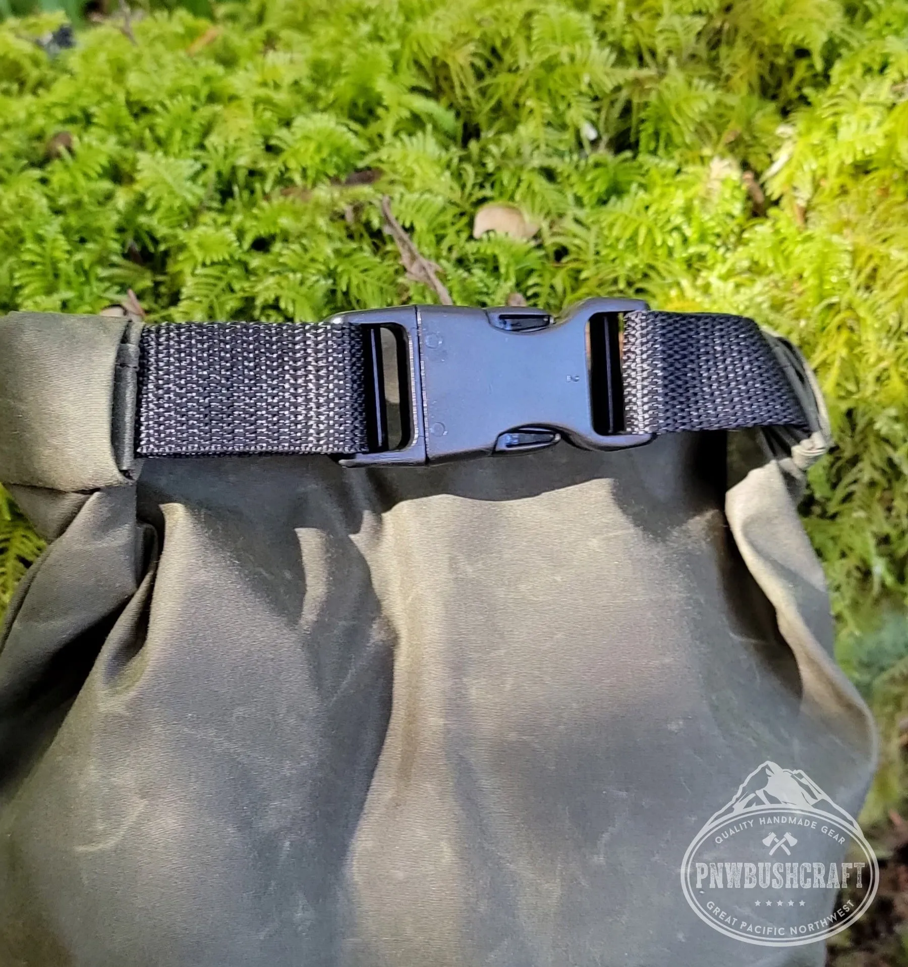 Green Roll Top Sack