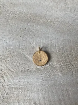 LYNN - INITIAL DISC (Hammered finish)