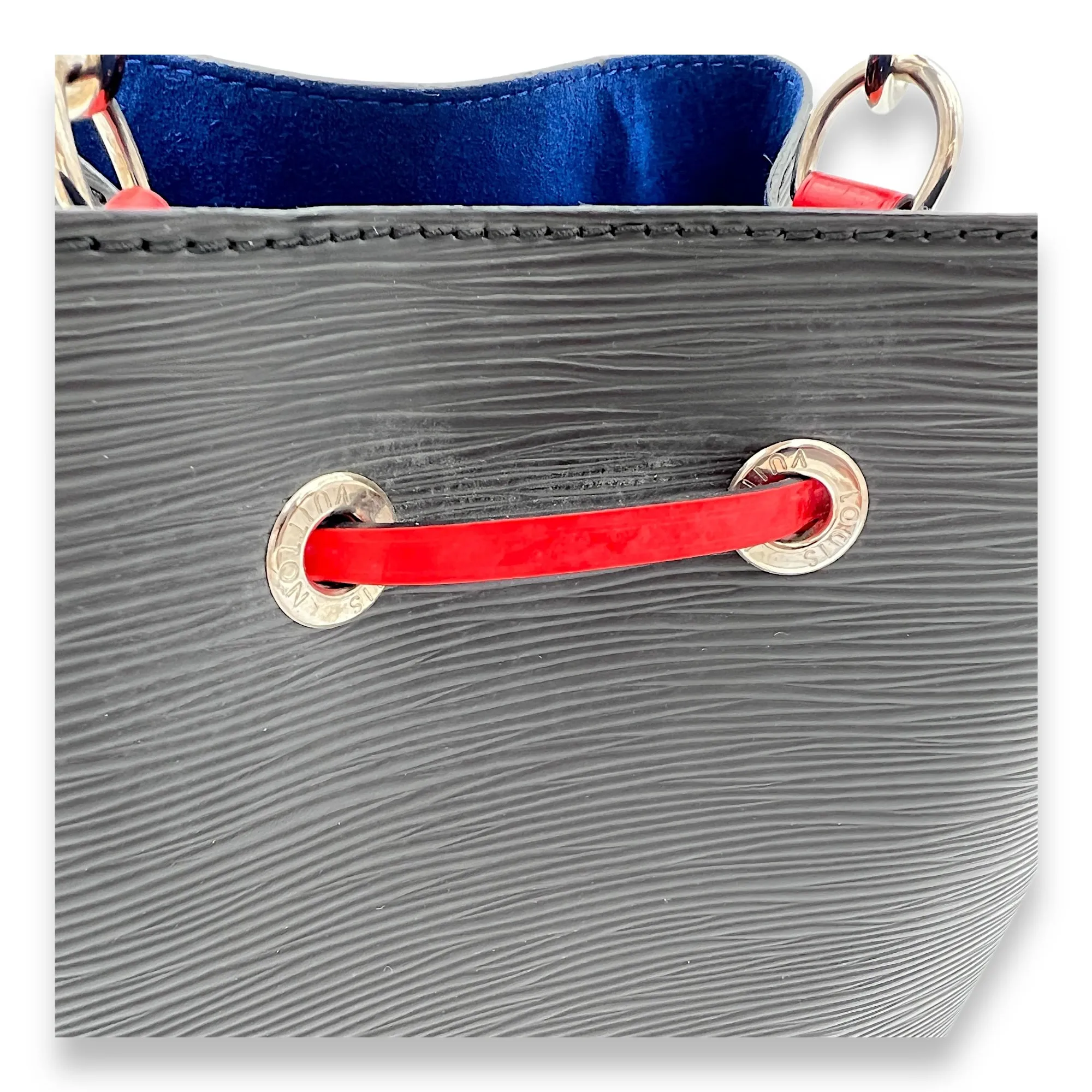 NeoNoe BB Black Bucket Bag in Epi Leather, Silver hardware